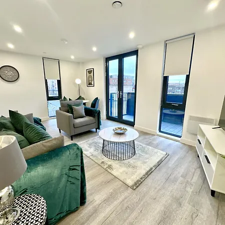 Luxury 2 Bedroom With Free Use Of Onsite Gym * York