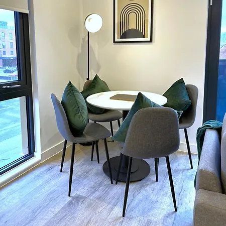Luxury 2 Bedroom With Free Use Of Onsite Gym Lejlighed